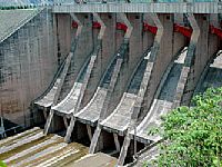 Tăng mua điện của Trung Quốc